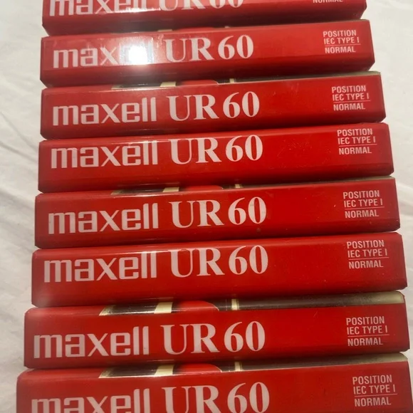 Maxell UR 60 Cassette Tapes 8 New sealed - Picture 1 of 3